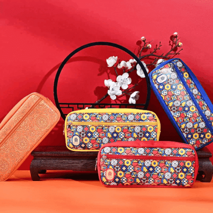 Borsa portapenne The Treasure Kaleidoscope, cancelleria The Place Museum
